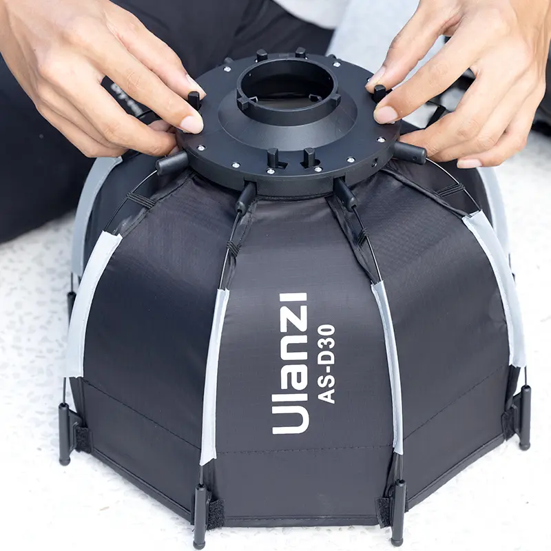 Ulanzi 30cm Octagonal Softbox with Mini Bowens Mount and Grid L083GBB1 - Image 4